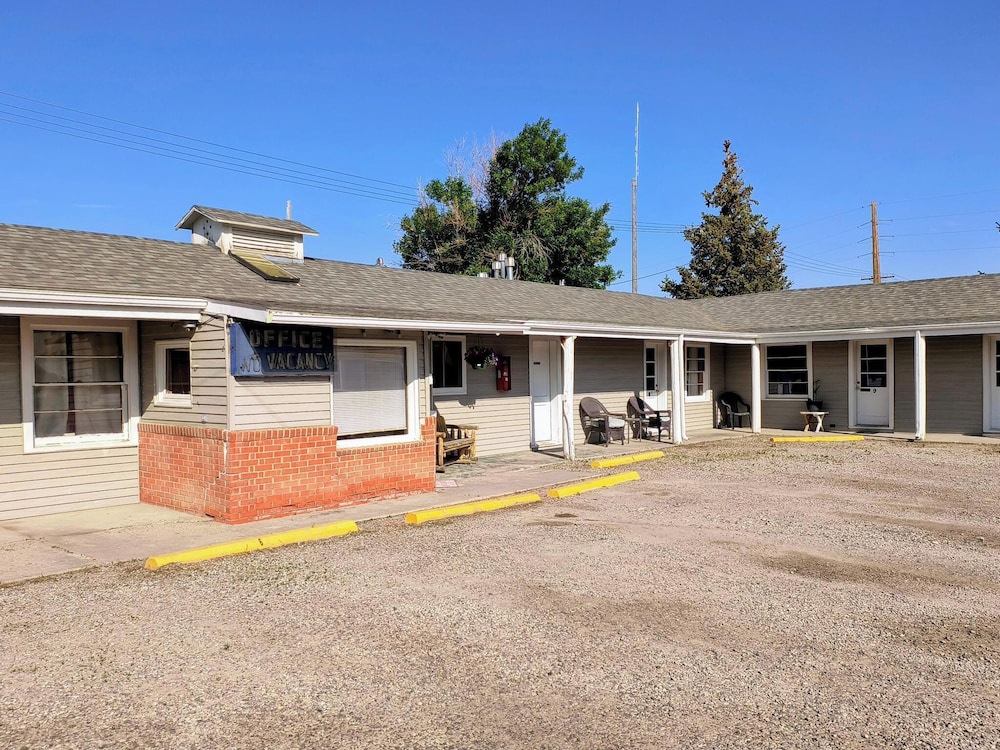 Big Sky Motel