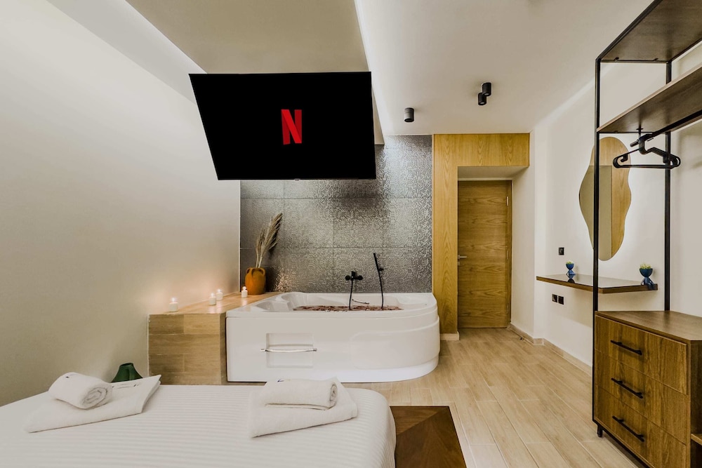 Xuru Heliopolis 3- 5 Min to Airport