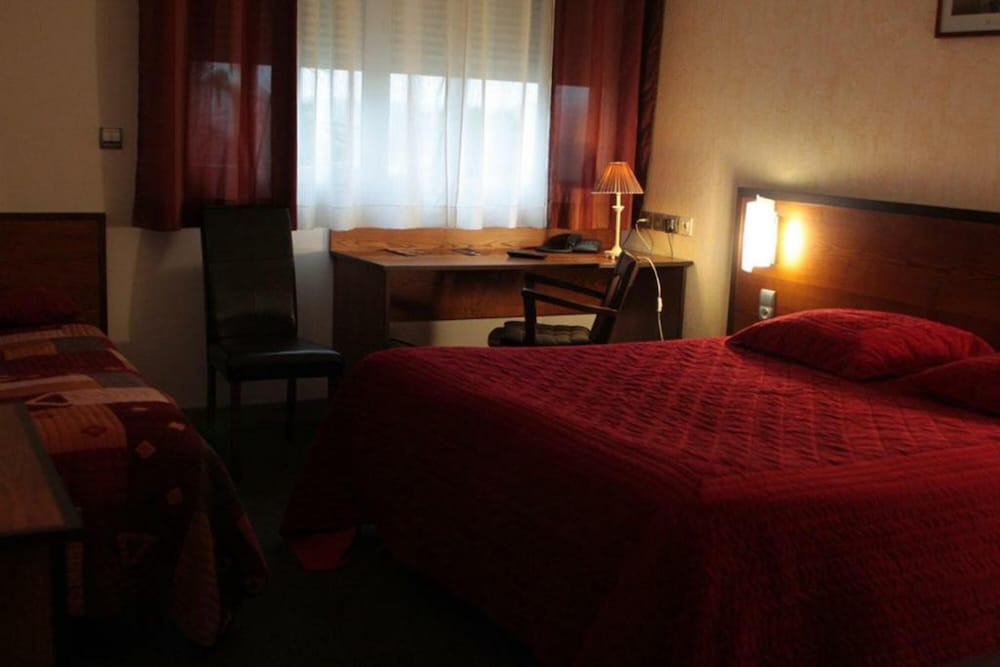 Hotel La Bombardiere - Property Image 20