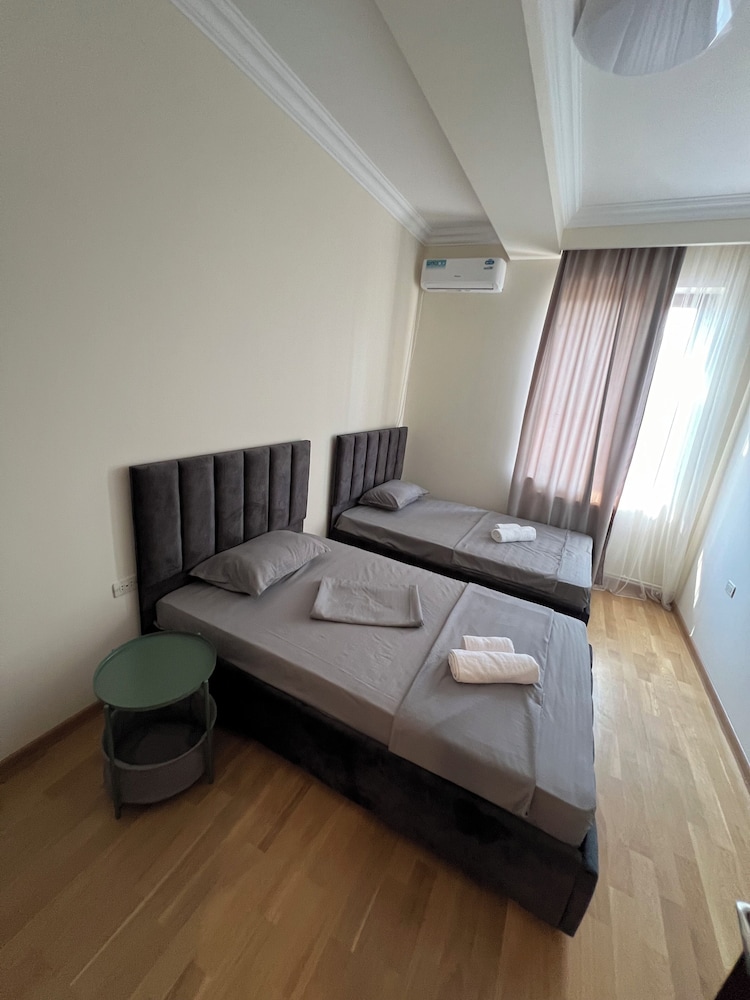 Velvet Vouge Hostel