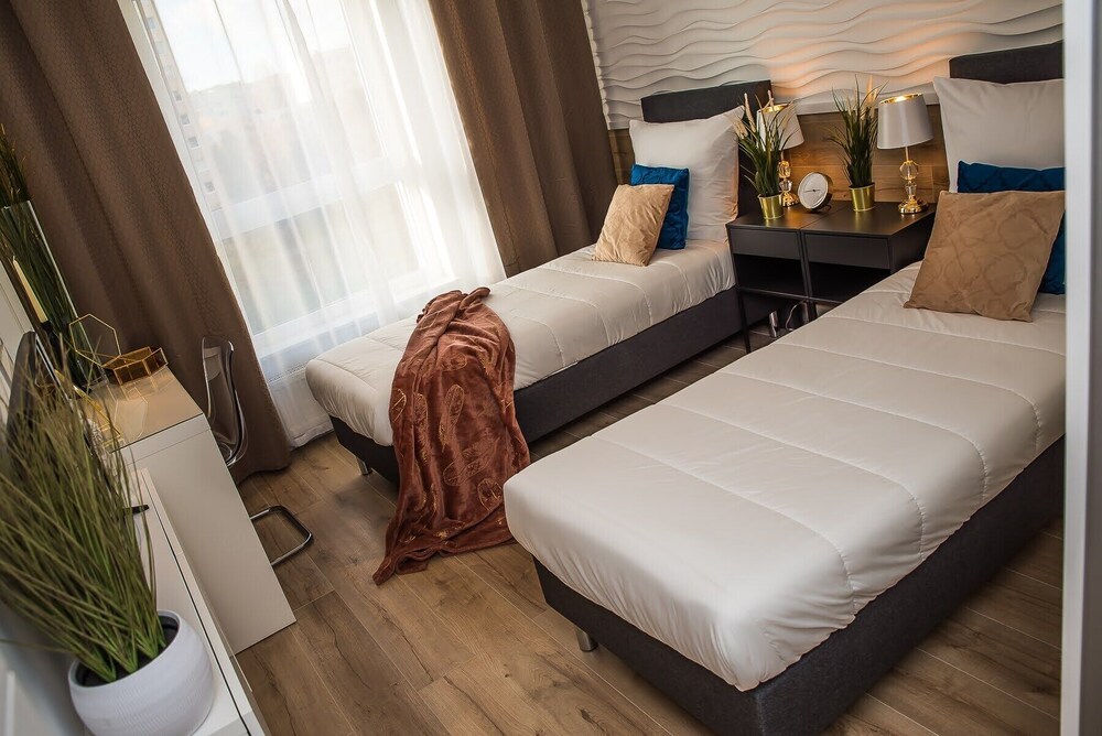 EASY RENT Apartments - KOMPOZYTORÓW P view 3