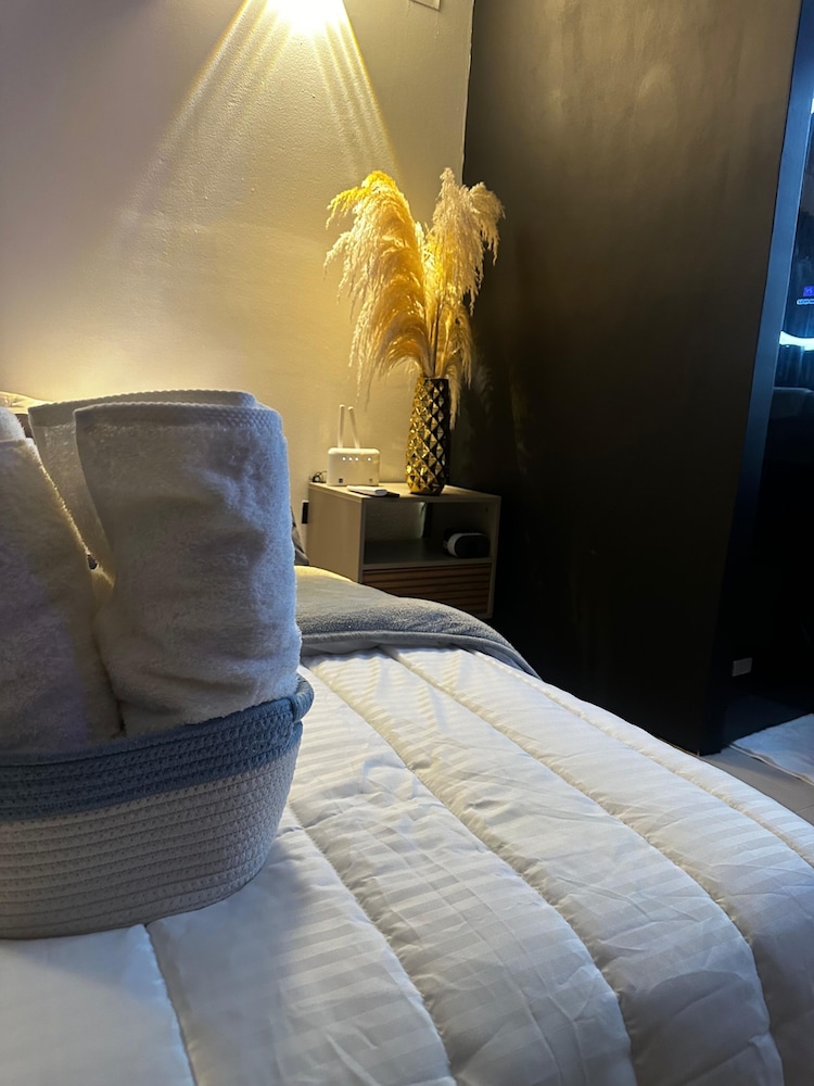 Gaia glamping