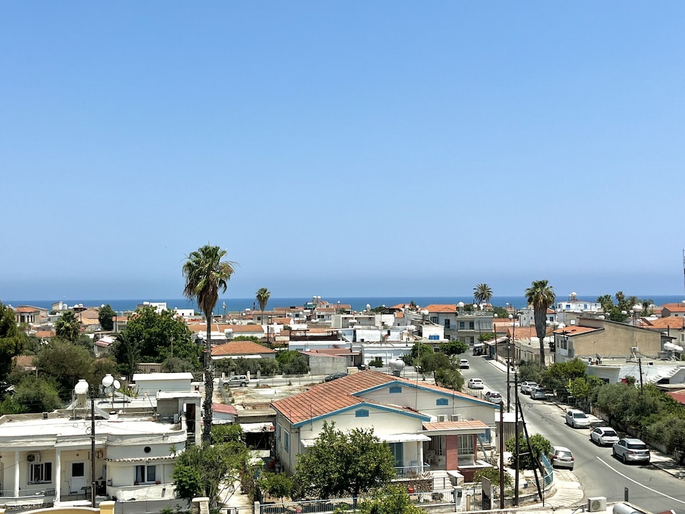 105 LCA - Stay Sealine Apartment