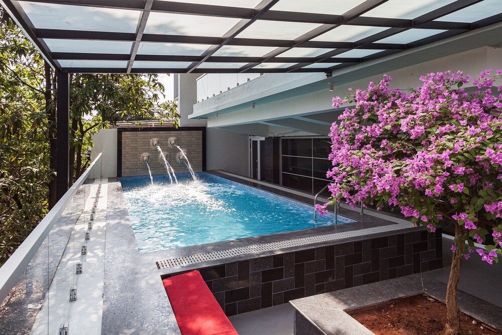 Red Door Villa by Shiloh Stays Igatpuri