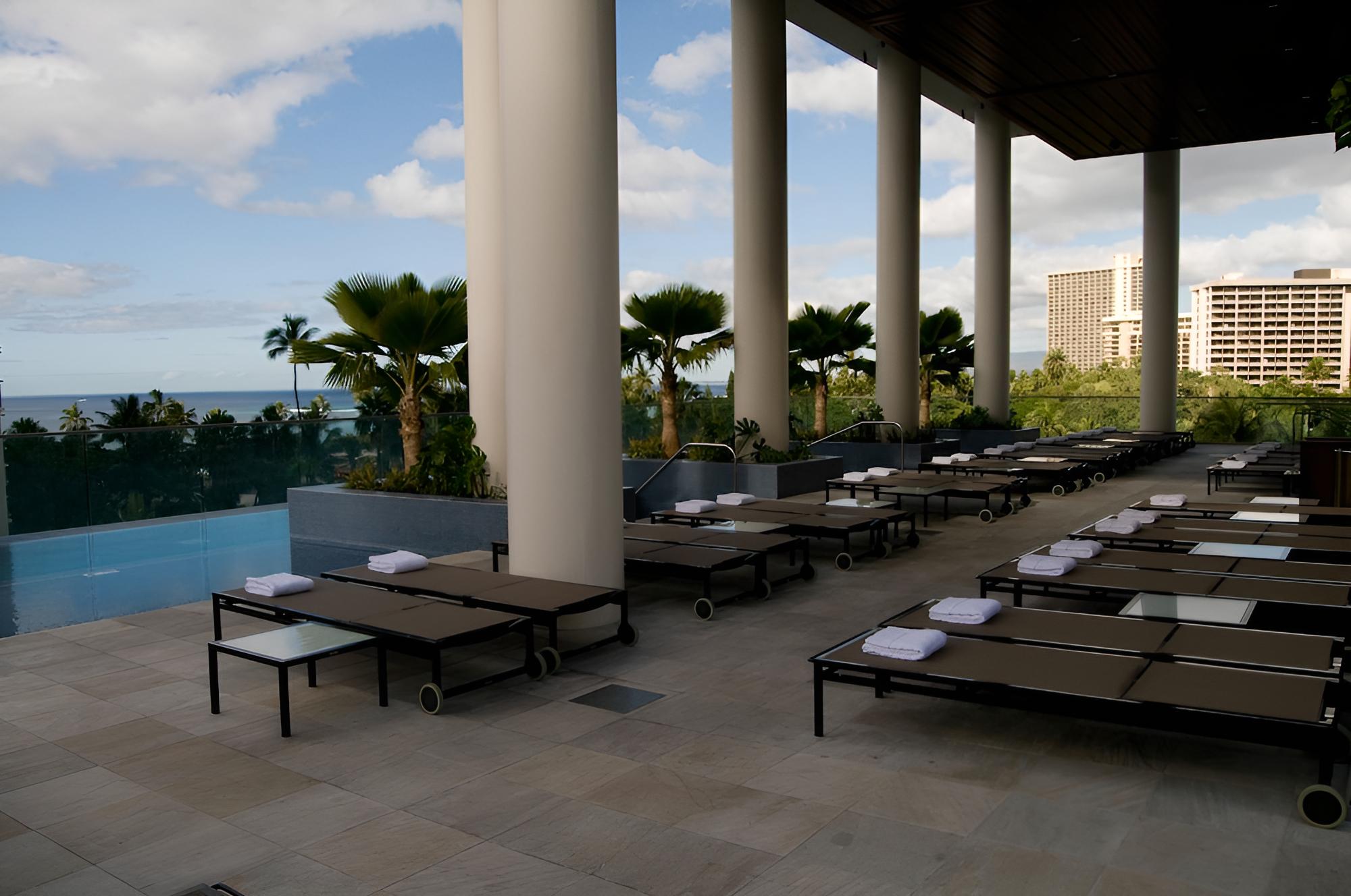 Jet Luxury @ The Trump Waikiki