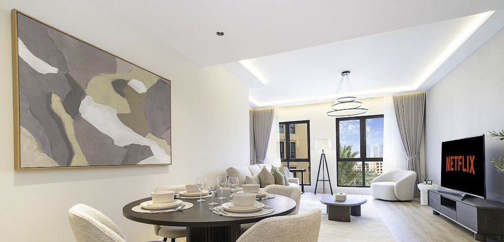 LUX Burj Khalifa View Downtown Suite