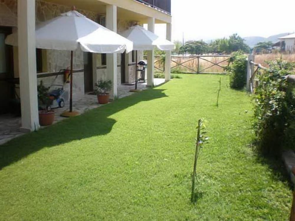 Photo 13