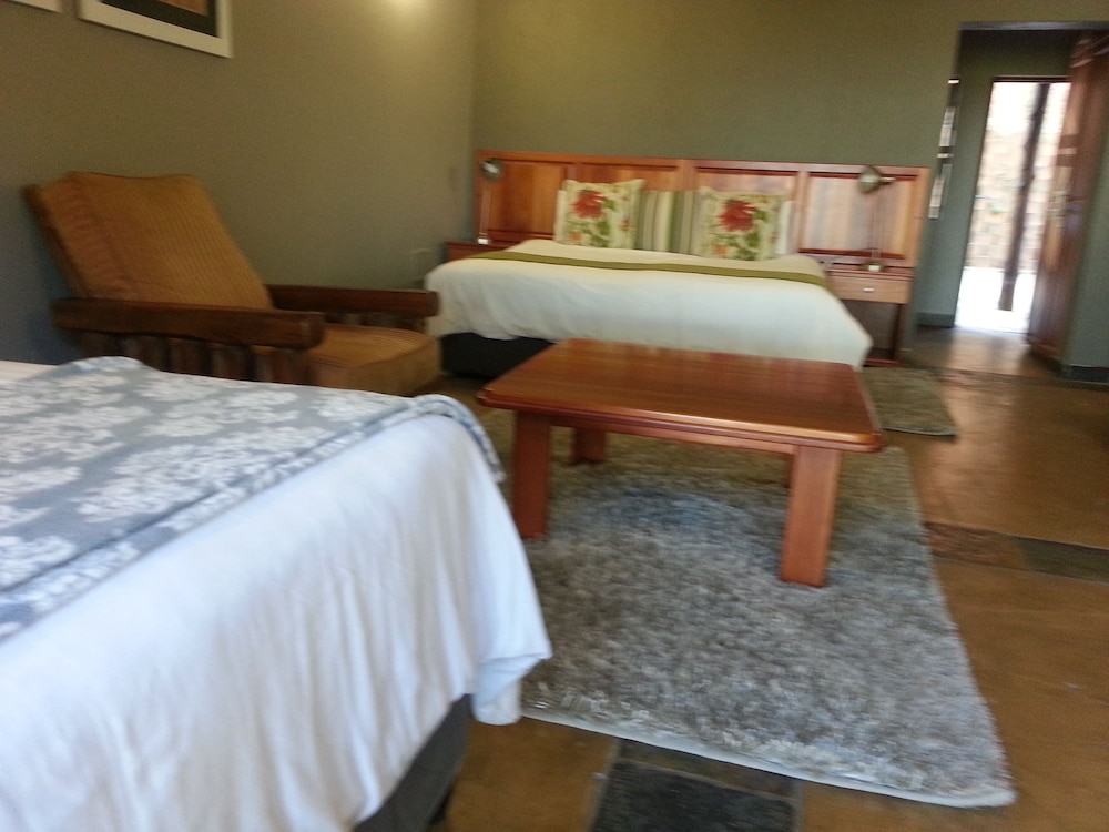Bundu Lodge