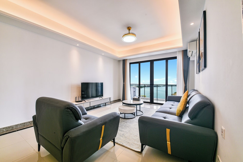 R&F Princess Cove by FUJU & 5mins to ClQ