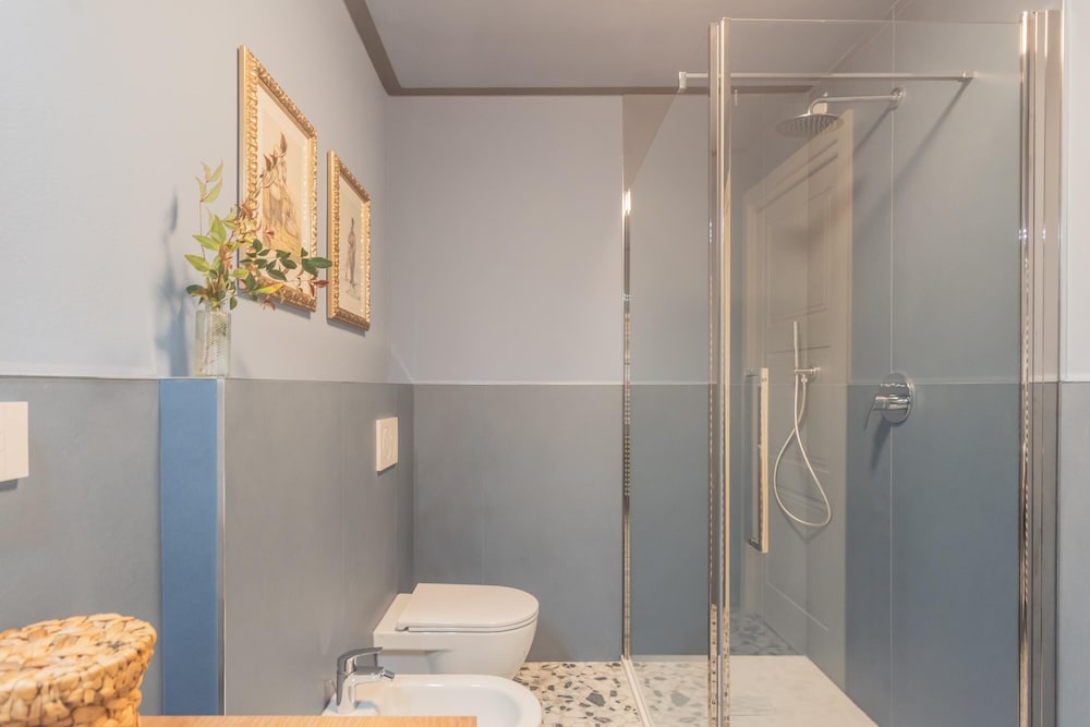 Cinque Giornate 70 Suites - Atena