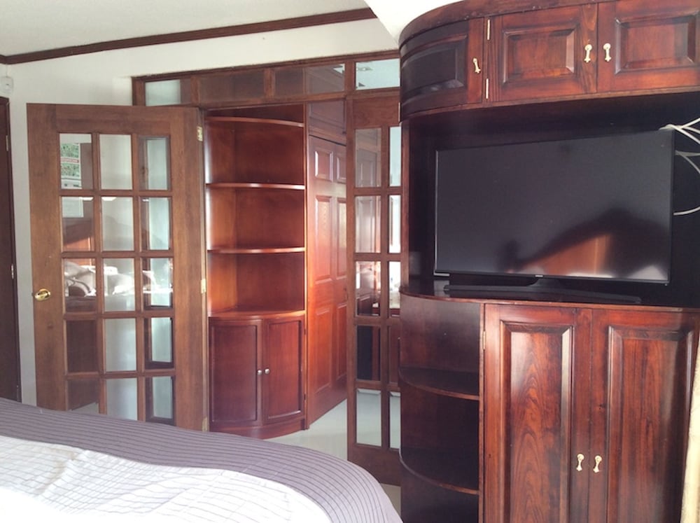 La Aurora Hotel like Home
