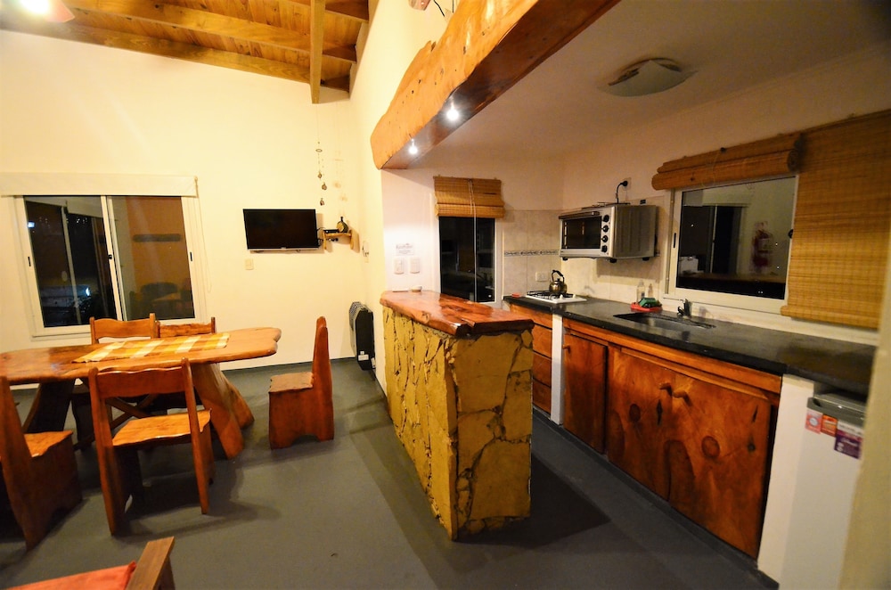 Ruca Haian. Cabañas Spa & Restó. Tandil