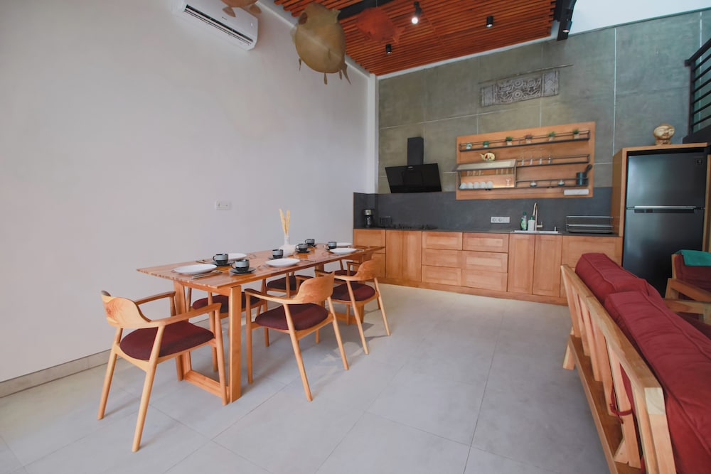 LINDT - Bali Invest Club