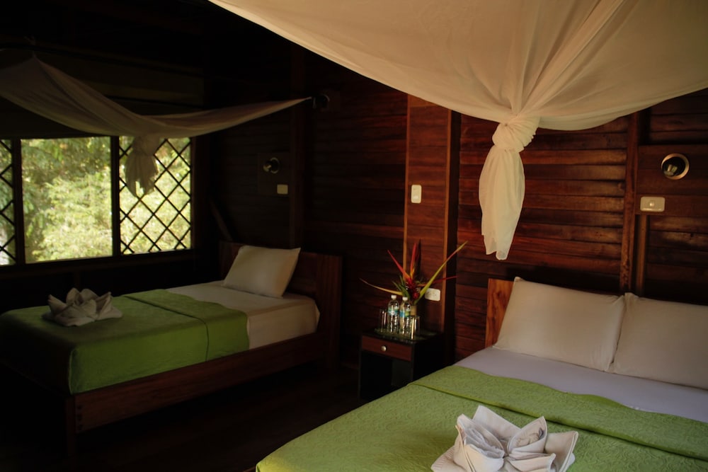 Sani Lodge