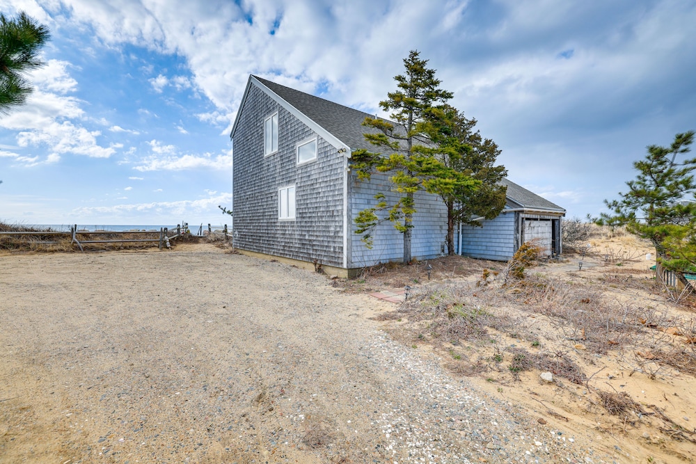 Eastham Beach House w/ Bay Views & Beach Access!