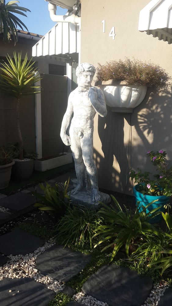 Mitchells Guesthouse