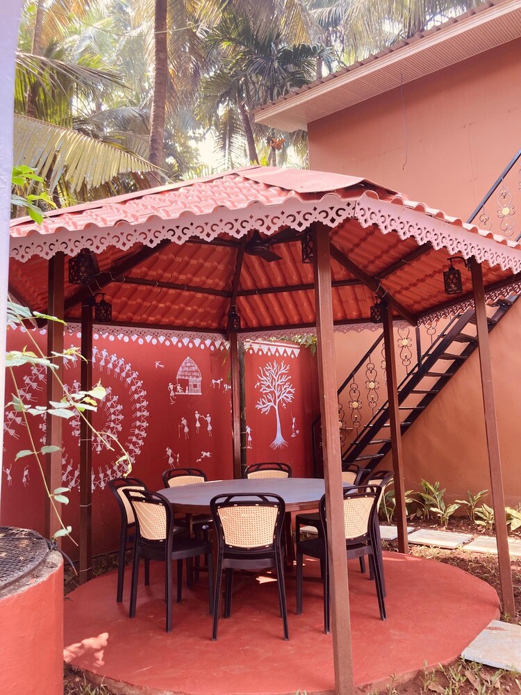 Ishaan Holiday Resort