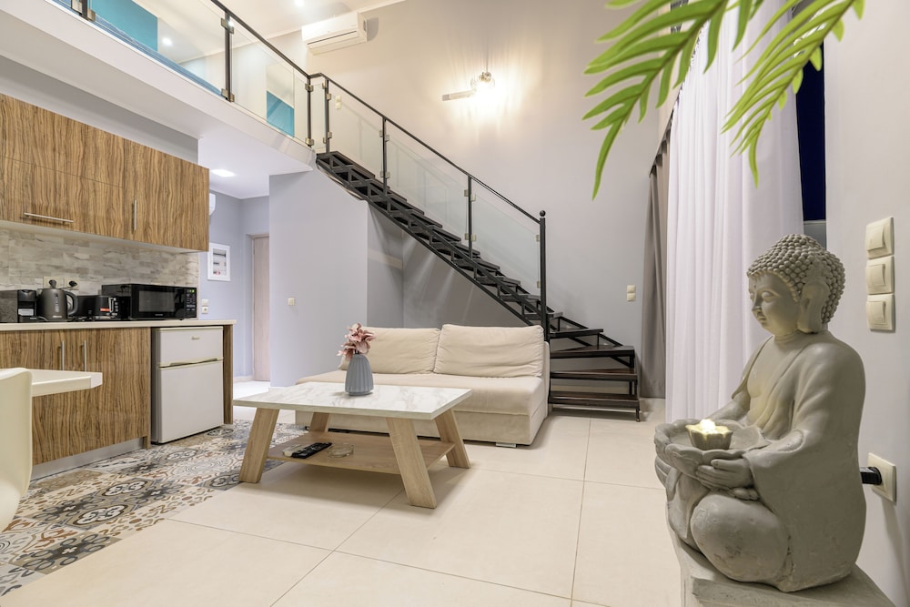 Pearl Luxury Living