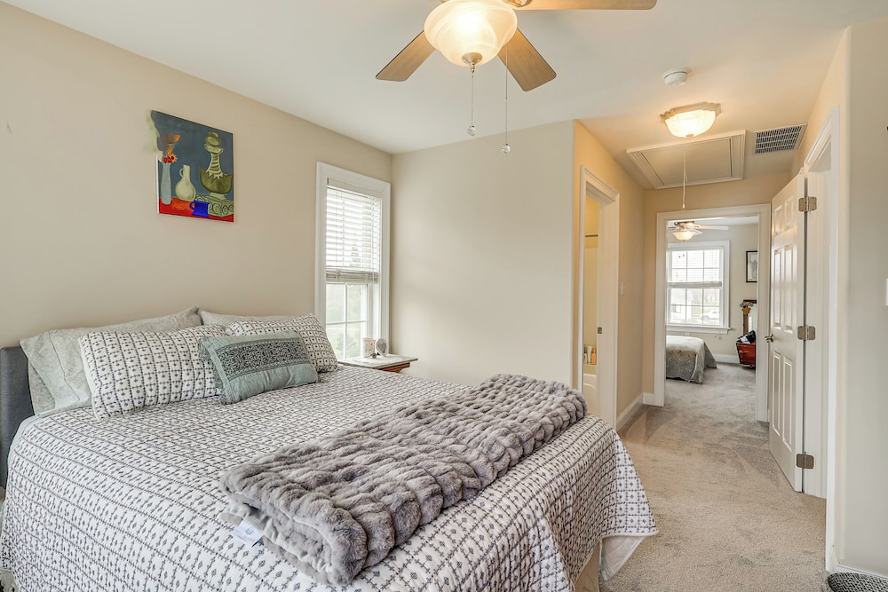 3 Mi to Shore: Spacious Gem w/ Yard in Cape May