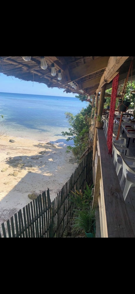 Spacious Beachfront House With Rooftop Deck in Macrohon, Philippines