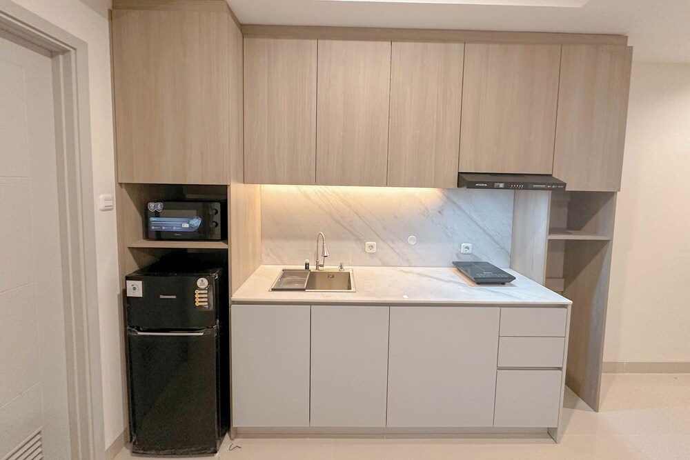 1Br Good Designed At Grand Sungkono Lagoon Apartment