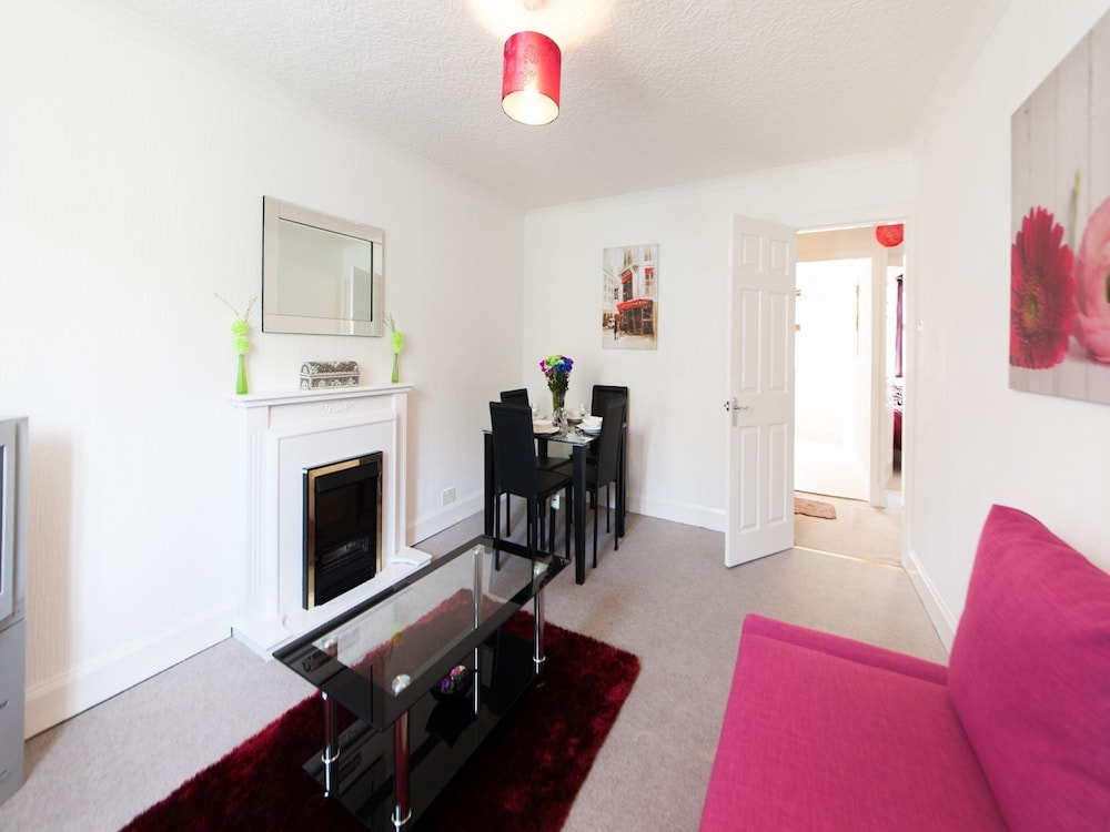 Leith Apartments