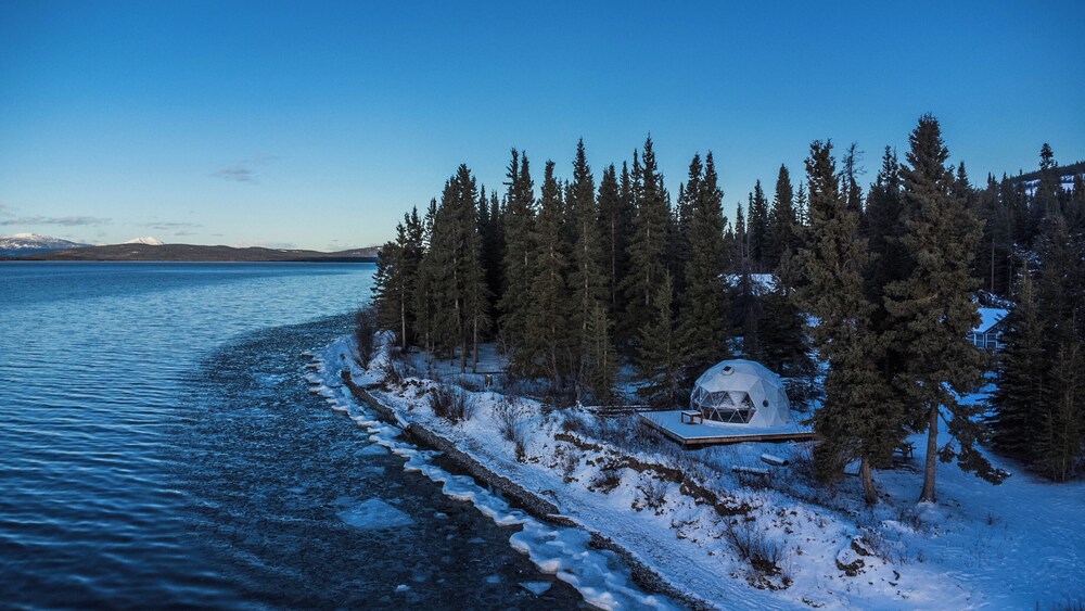 Little Atlin Lodge