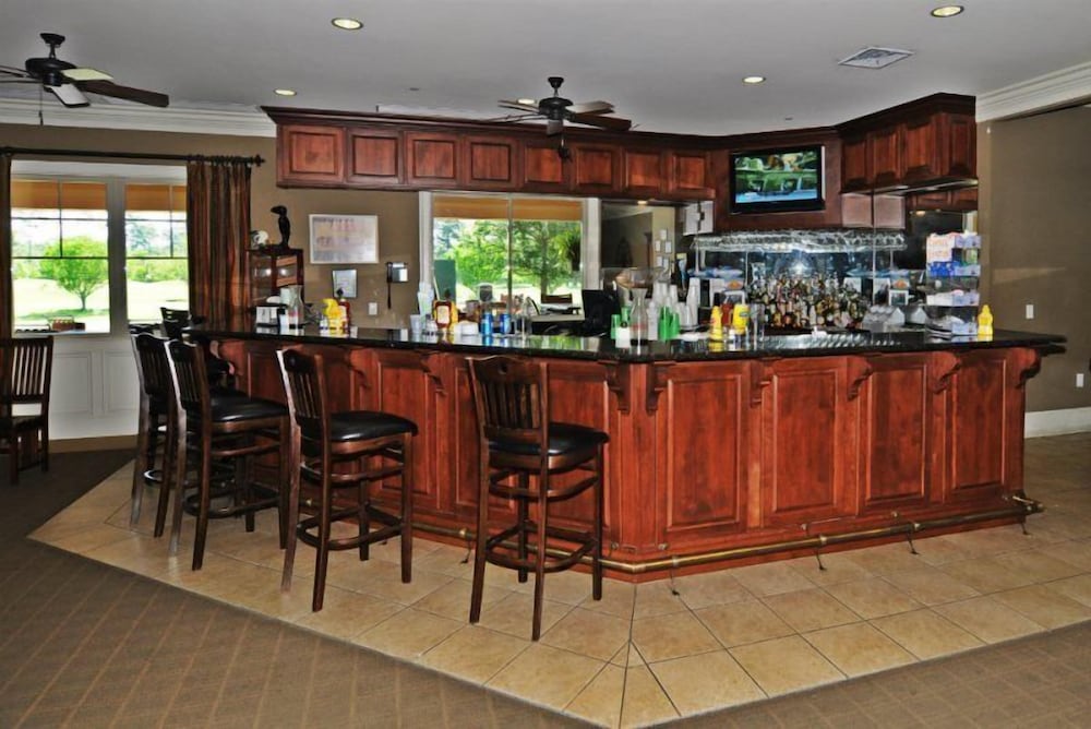 221-06 Woodlands Way - Property Image 3