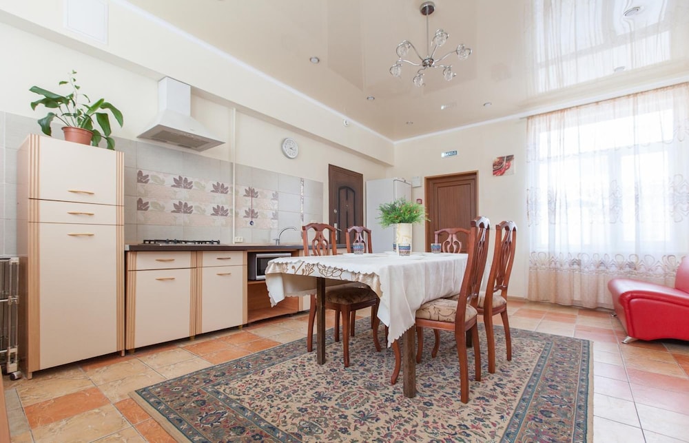 Guesthouse on Kyzyl-armeyskaya