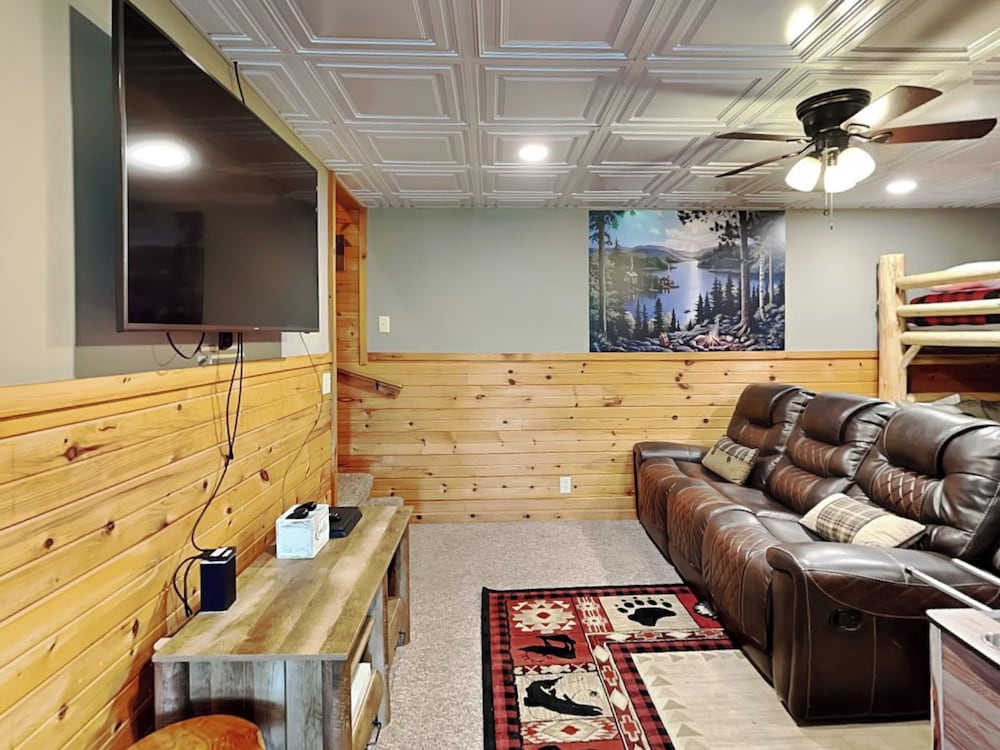 Mulbeary Mountain Cabin