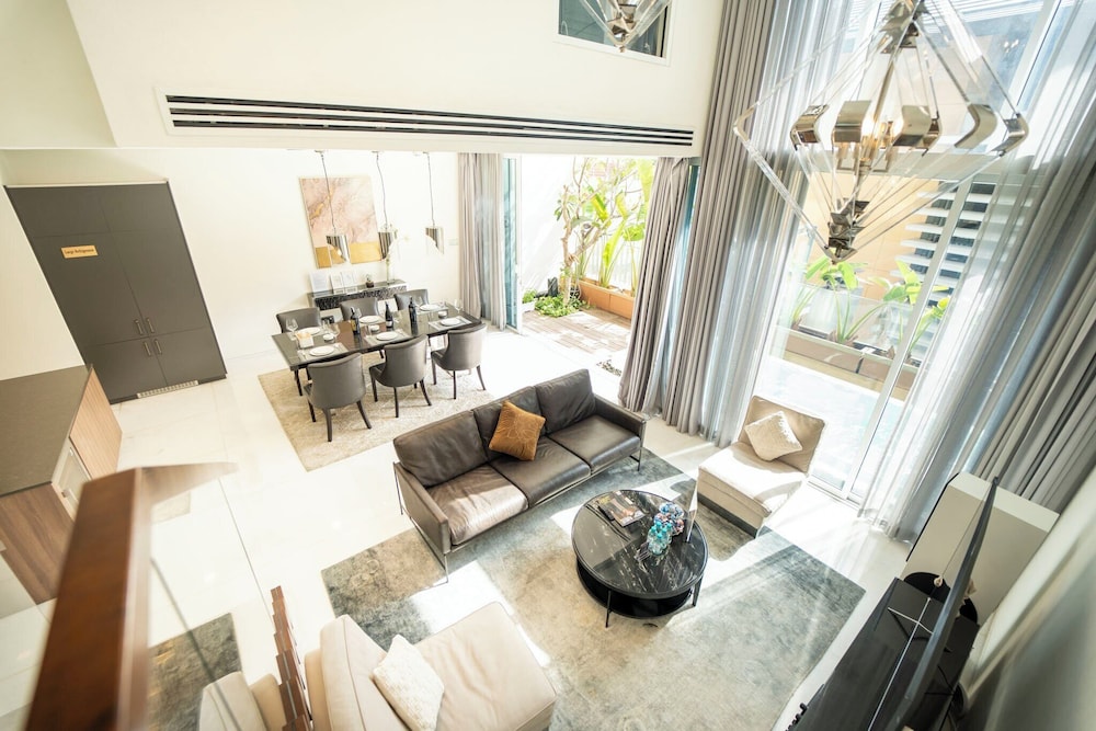 Serenity Luxury Private Pool Villas - Free One Way Airport Shuttle
