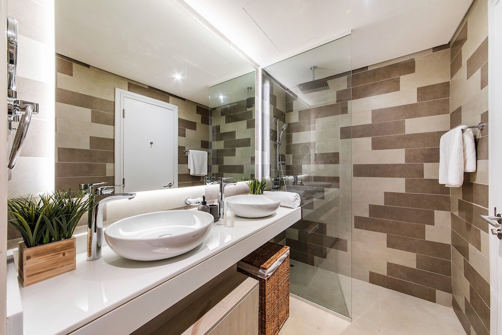 New 2BR apartments at Seven Palm