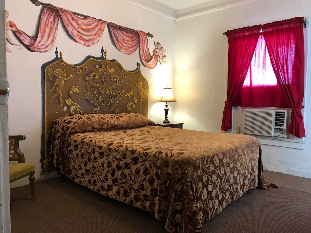 Amargosa Opera House