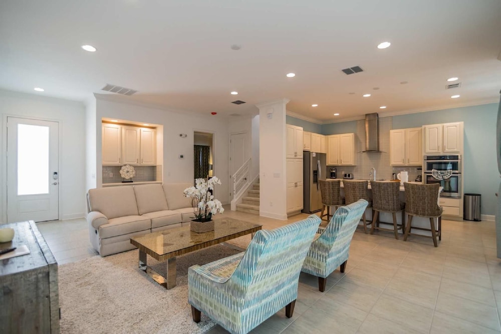 1517 Reunion - Image 4