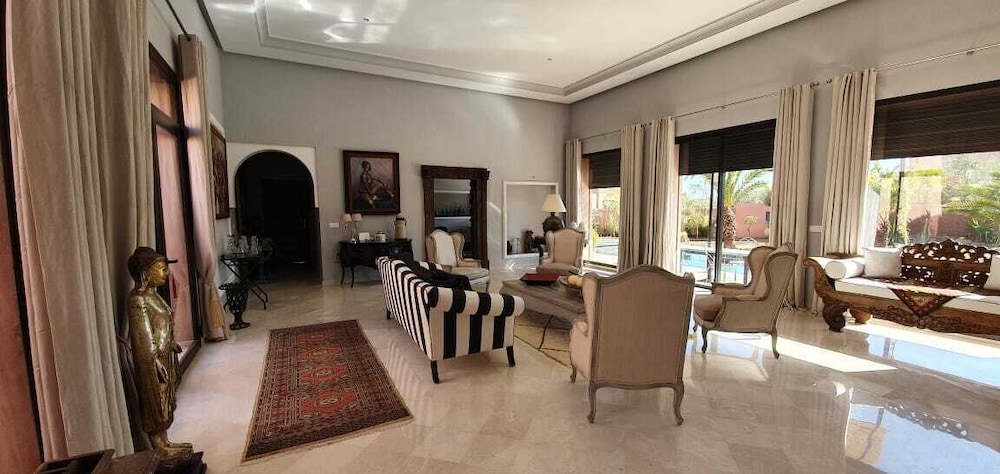 Villa Emeraude view 5