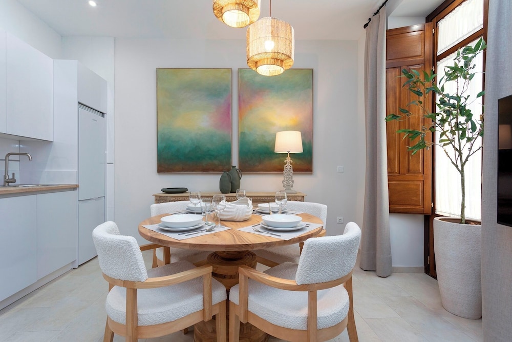 Unique Apt. With Balcony Cordoba. Templo Romano