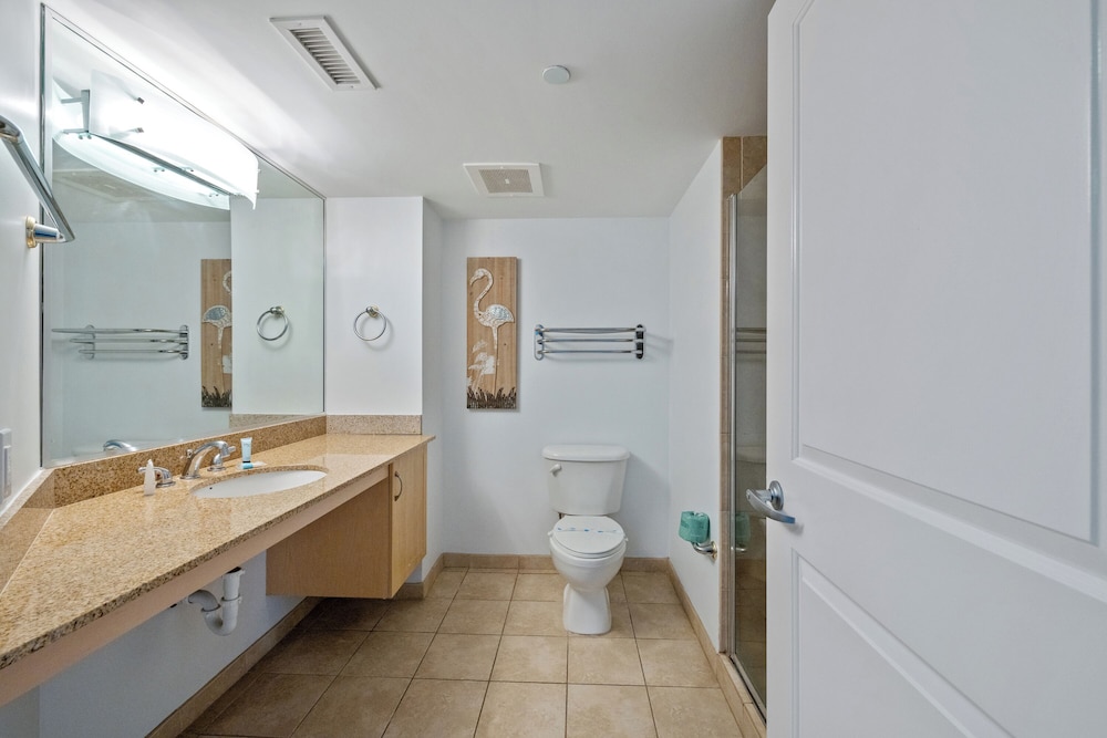 Units at Sandy Beach Resort by Elliott Beach Rentals