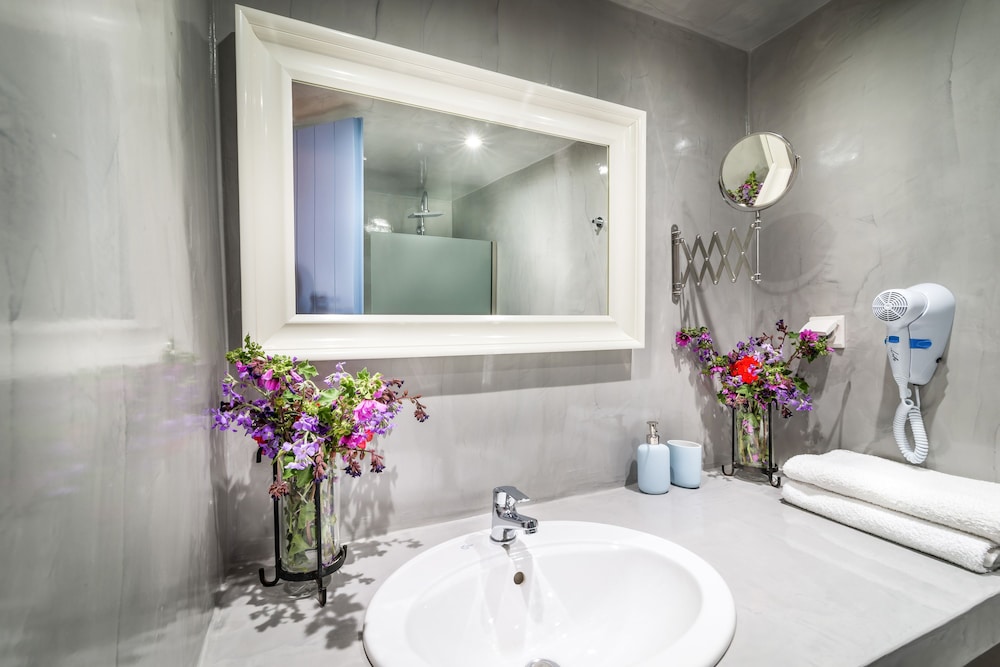Fava Eco Suites