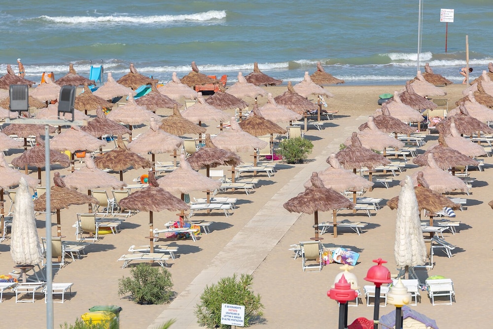 HOTEL ROMA