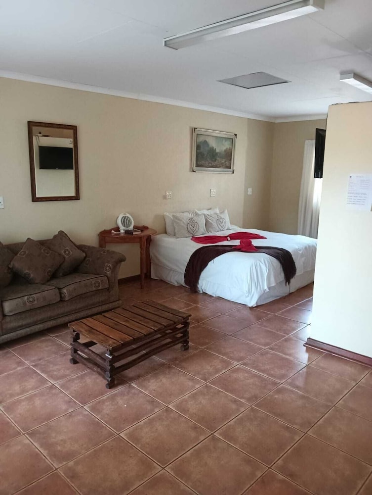 Mumo Lodge