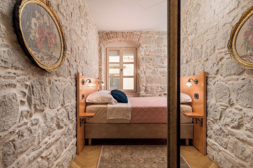Captains guesthouse