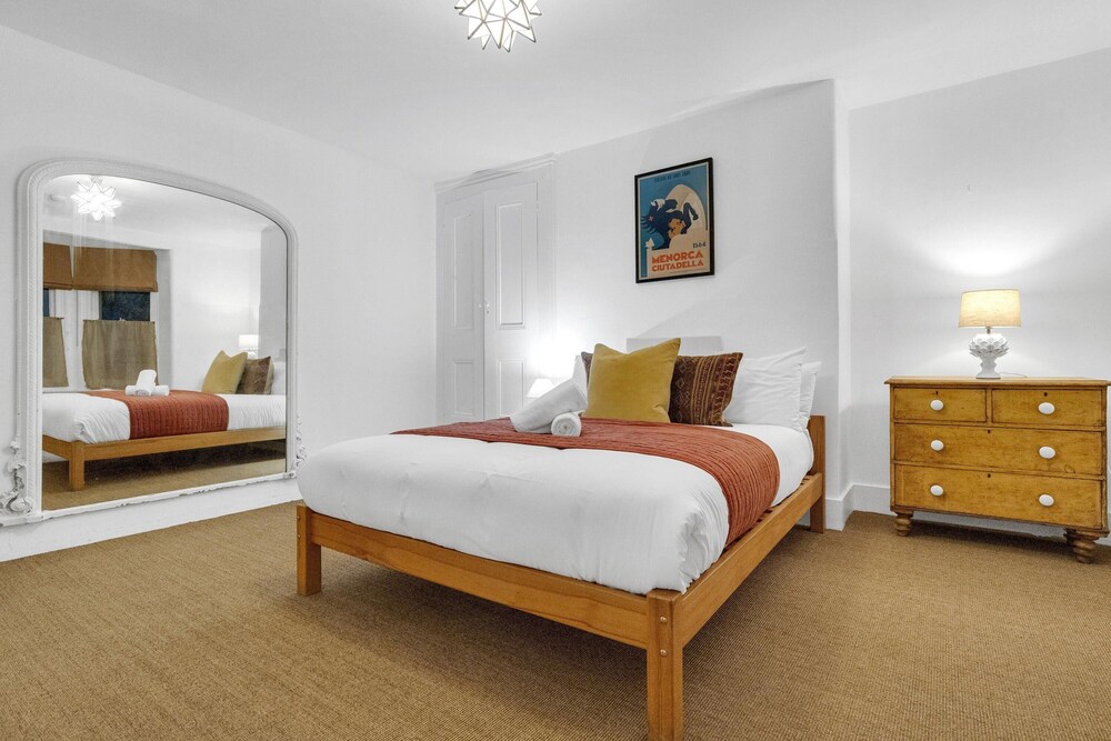 Hove Haven Apartment By My Getaways view 5