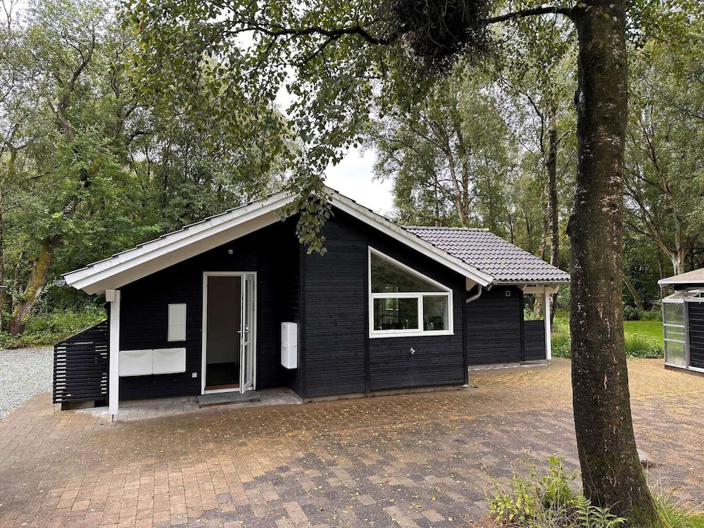 4 Person Holiday Home in Aabybro view 4
