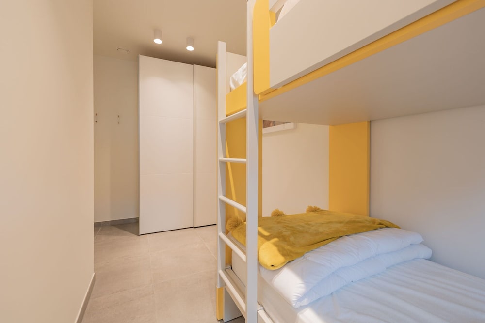 Apartment in Nieuwpoort With Balcony