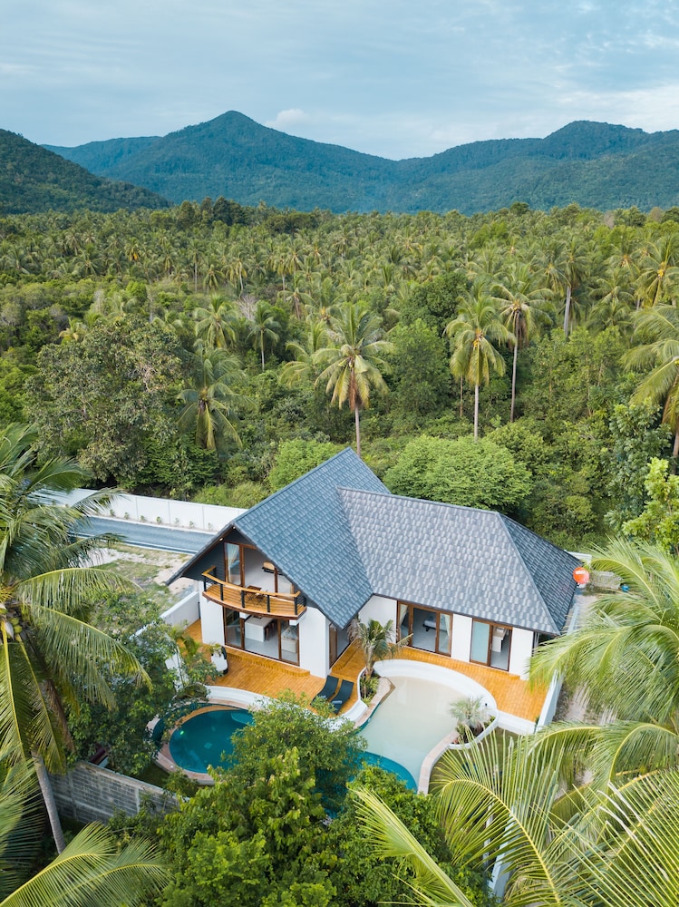 Coco Lilly Villas