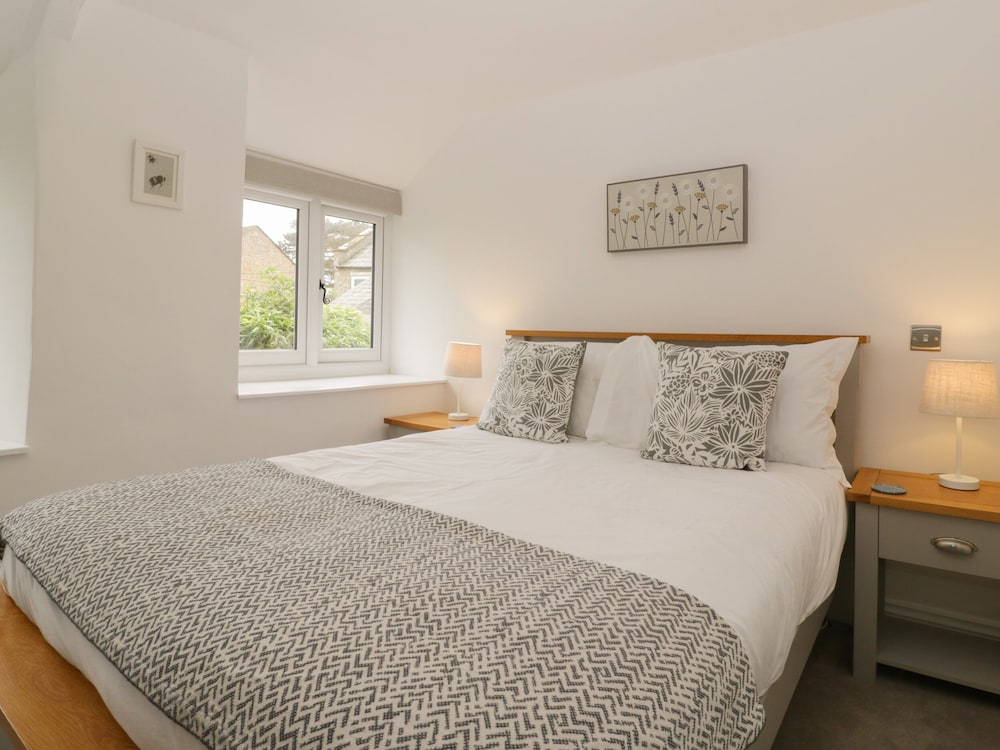 Honeypot Cottage