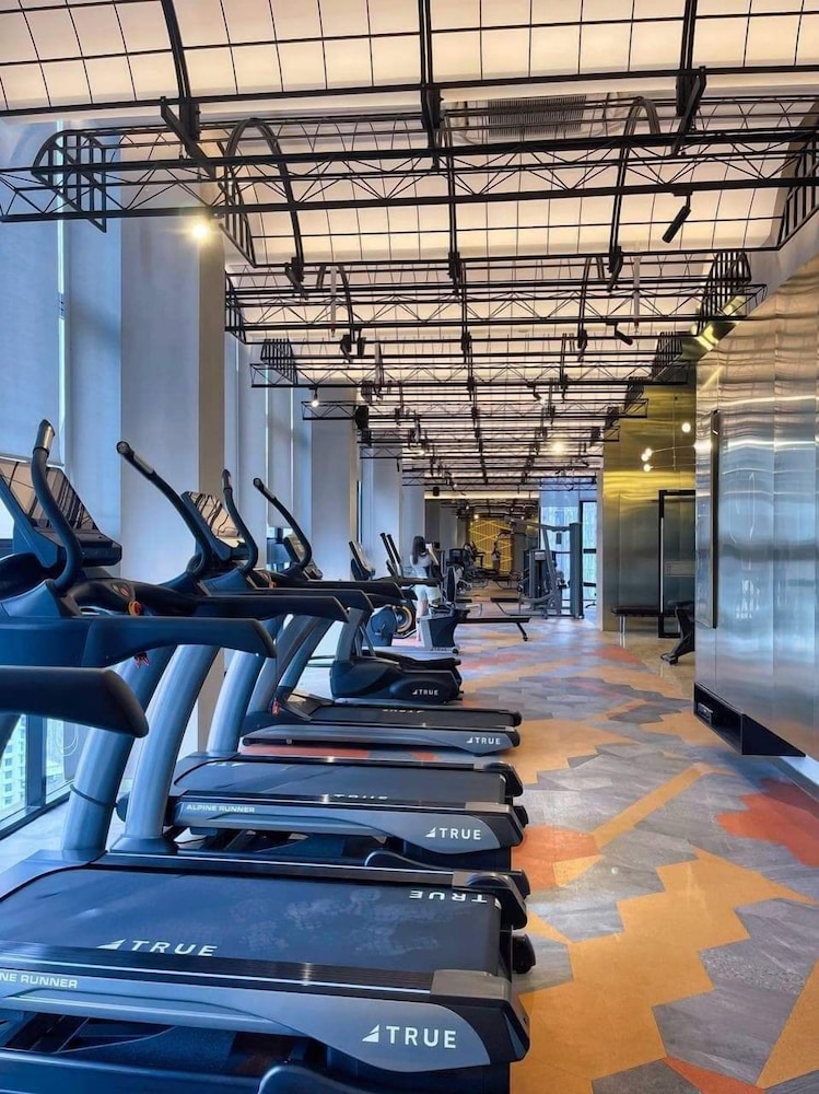 Scarletz Suites KLCC by Azure Heaven