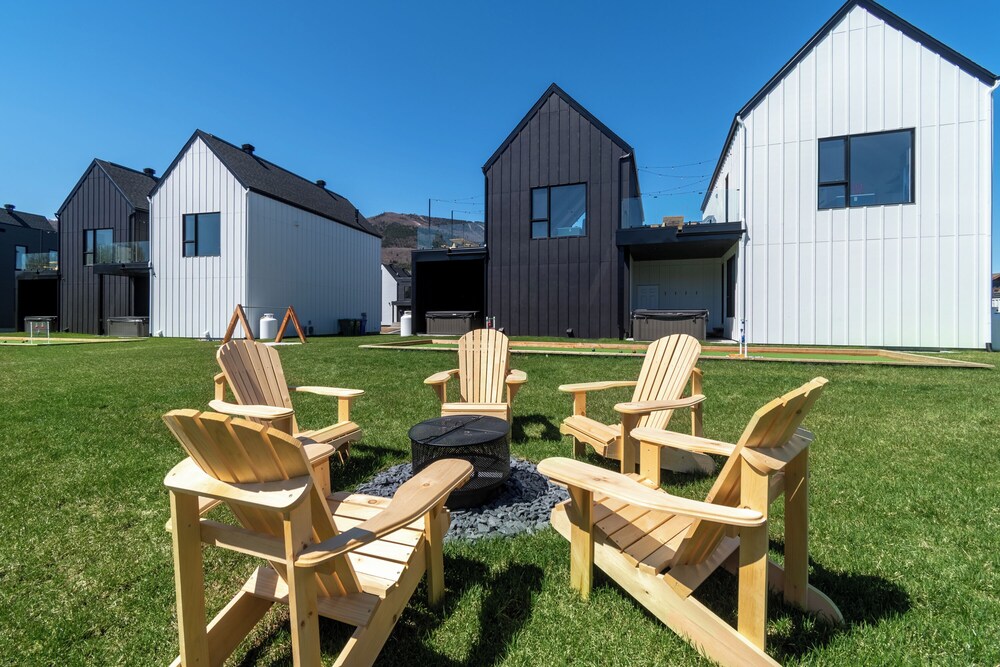 SOFA VILLAS