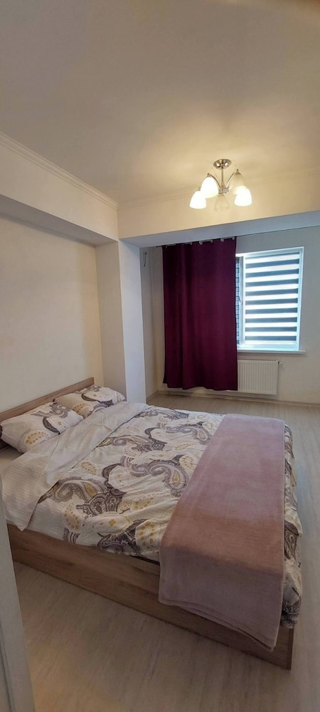 Charming Chișinău Apartment With Gas Heating & Hot Tub