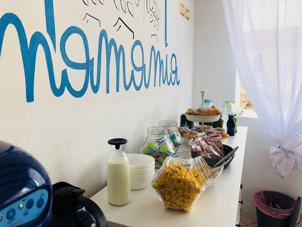 Mamamia Guesthouse